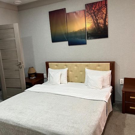 Elite Hotel Μπάλτσι Εξωτερικό φωτογραφία