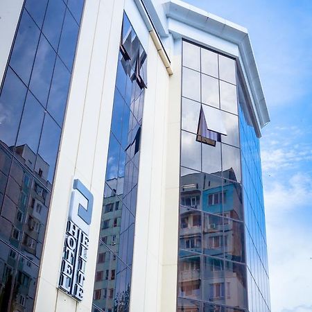 Elite Hotel Μπάλτσι Εξωτερικό φωτογραφία