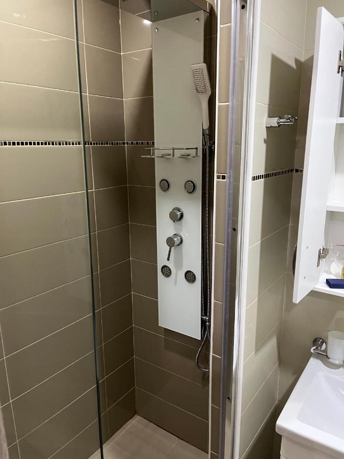 Elite Hotel Μπάλτσι Εξωτερικό φωτογραφία