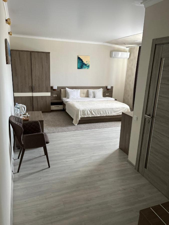Elite Hotel Μπάλτσι Εξωτερικό φωτογραφία