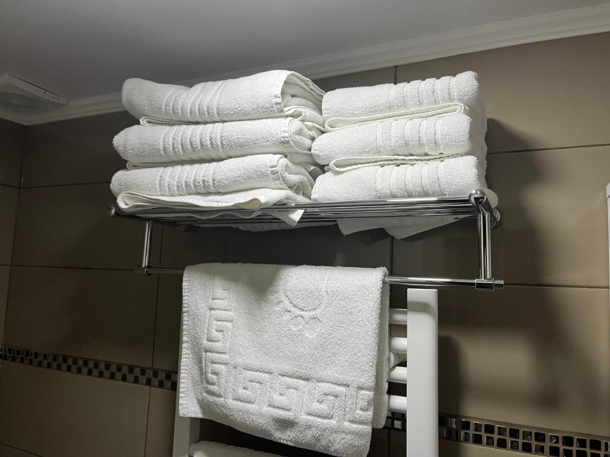 Elite Hotel Μπάλτσι Εξωτερικό φωτογραφία
