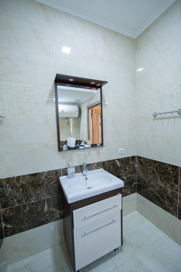 Elite Hotel Μπάλτσι Εξωτερικό φωτογραφία