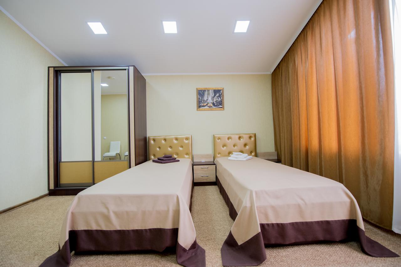 Elite Hotel Μπάλτσι Εξωτερικό φωτογραφία