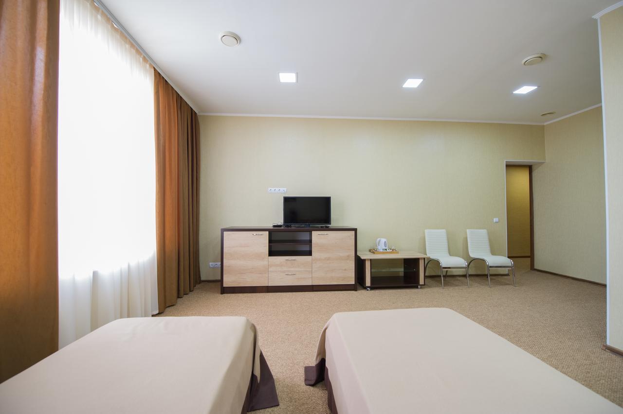 Elite Hotel Μπάλτσι Εξωτερικό φωτογραφία